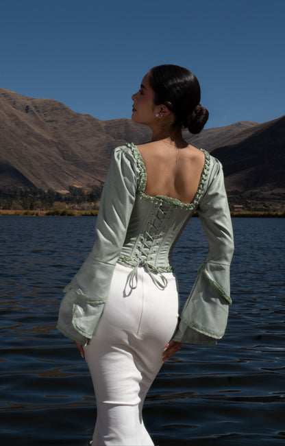 Enchante Skirt
